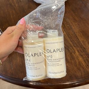 Brand new olaplex shampoo & conditioner